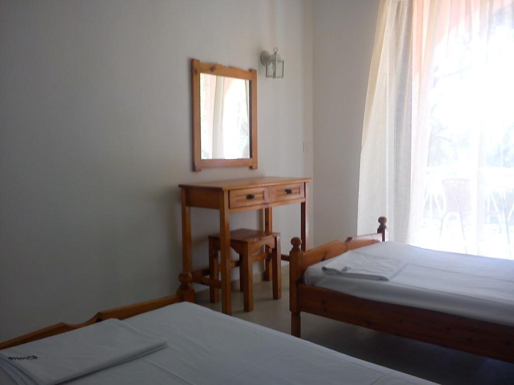 Elaia Resorts Perama  Zimmer foto